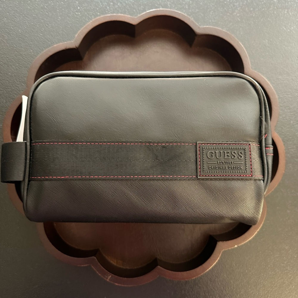 Men’s GUESS Black & Red Toiletry Bag
